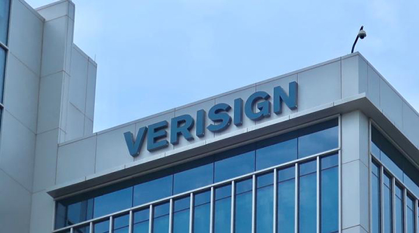 Verisign20sign20HQ20DCStockPhotography20Shutterstock.jpg